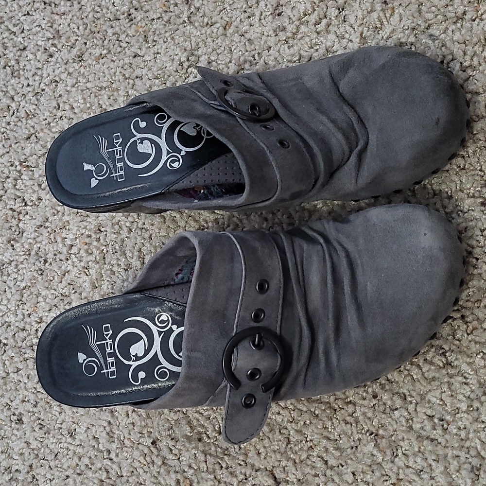 Danske slide on clogs